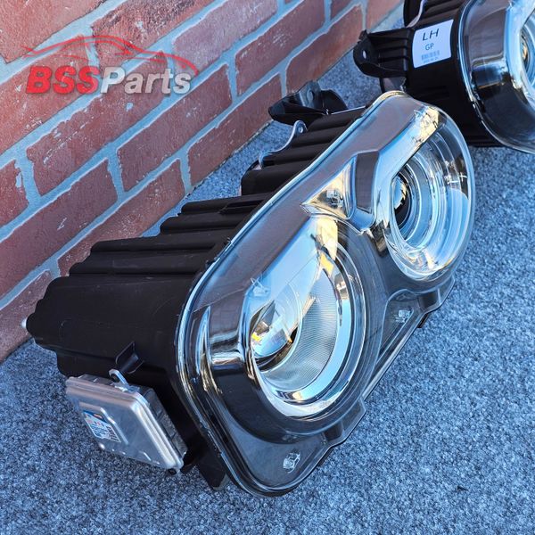 Pair 2015-2023 Dodge Challenger HID / Xenon Headlights Assembly with Bulbs